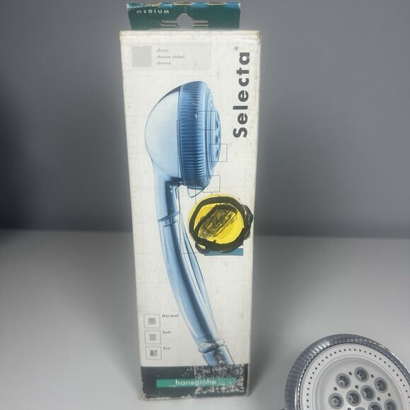 Hansgrohe Selecta Shower head Chrome Medium #28520001 Open Box - Picture 2 of 11